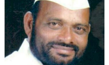 विठ्ठल कारखाण्याची उसबिले त्वरित द्या! -शेखरभाऊ भोसले.