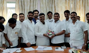 *कुठलेही मतभेद न करता पक्ष  मजबूत करावा. - अँड गणेश  पाटील*       *राष्ट्रवादीचे जिल्हा निरीक्षक  शरदभाऊ  लाड यांच्या उपस्थितीत युवकची  झाली बैठक* 