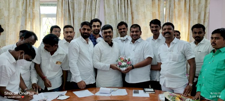 *कुठलेही मतभेद न करता पक्ष  मजबूत करावा. - अँड गणेश  पाटील*       *राष्ट्रवादीचे जिल्हा निरीक्षक  शरदभाऊ  लाड यांच्या उपस्थितीत युवकची  झाली बैठक* 