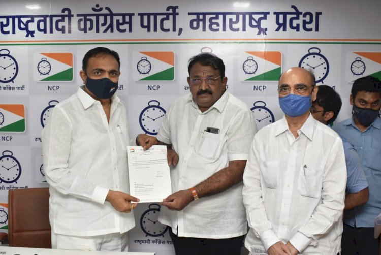 *राष्ट्रवादी काँग्रेस व्यापारी उद्योग सेलच्या प्रदेश अध्यक्षपदी नागेश फाटे यांची निवड*  *पंढरपूर मधील राष्ट्रवादीत उत्साह*