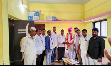 *करकंब ग्रामपंचायतच्या वतीने मुख्याध्यापक हेमंत कदम यांचा सत्कार*