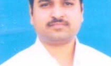 *करकंब च्या वार्ड क्रमांक 6 च्या सदस्यांना डावलून रणजितसिंह शिंदे यांनी केले उद्घाटन*.