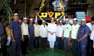 *११कामगारांच्या हस्ते धाराशिव कारखाना युनिट४चे मिल रोलर पूजन संपन्न...*   *सांगोला कारखाना होणार लवकर सुरू*