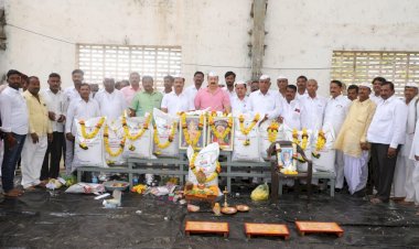*धाराशिव साखर कारखाना युनिट४ सांगोला कारखान्याचे प्रथम 11 साखर  पोती पूजन संपन्न*