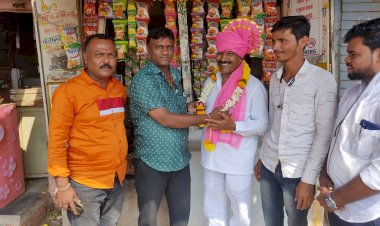 *करकंब येथे जनहित शेतकरी संघटनेचे संस्थापक अध्यक्ष प्रभाकर भैया देशमुख यांचा सन्मान व सत्कार*