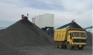 *बेसुमार उत्खनन करणारे सद्गगुरू स्टोन क्रशर तात्काळ बंद करा*   *आर.आर.पाटील लोकविकास प्रतिष्ठानची महसूल मंत्र्यांकडे तक्रार*  *शासनाच्या महसुली वसुलीसाठी या प्रतिष्ठानचा  जोरदार पाठपुरावा*  *महसुलच्या कुचकामी प्रशासनामुळे पंढरपूर तालुक्यात अनेक ठिकाणी घेतला जात आहे गैरफायदा*