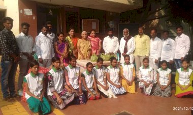 *राष्ट्रवादीचे प्रमुख खा.शरदचंद्र पवार यांच्या वाढदिवसानिमित्त शरद प्रतिष्ठानकडून पालवीमधील विद्यार्थ्यांना अन्न धान्याचे वाटप**आता शरद प्रतिष्ठिची जबाबदारी दिली आहे दिवंगत जिल्हाध्यक्ष गणेश गोडसे यांचेच बंधू दिनेश गोडसे यांच्याकडे*