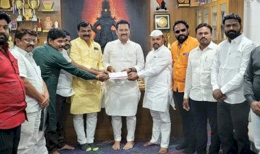 *मंगळवेढा येथे छत्रपती शिवाजी महाराजांचा पुतळ्याचे काम सुरू*  *युवा नेते अभिजीत आबा पाटील यांच्याकडून ५लाख १हजार रू. मदतीचा हात* 