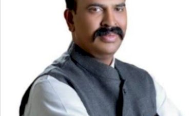 *सह्याद्रीचा सिंह गरजला... जय भवानी जय शिवाजी - हर हर महादेव च्या जयघोषात दुमदुमणार.....!*  *तुळजापूर ते वैराग-मोडनिंब-करकंब-अकलूज ते शिखर शिंगणापूर होणार नियोजित राष्ट्रीय राज्य मार्ग*  *खासदार रणजितसिंह नाईक निंबाळकर यांच्यामुळे लवकरच नियोजित राष्ट्रीय राज्य मार्गाचे काम मार्गी लागणार.*