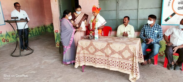 *न्यू इंग्लिश स्कूल करकंब येथे राष्ट्रमाता  जिजाऊ व स्वामी विवेकानंद जयंती साजरी*. . **सीमा बाळासाहेब घाडगे यांना सावित्रीबाई फुले हिरकणी पुरस्काराने सन्मानित**