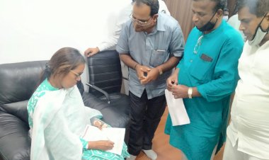 *इंग्रजी शाळा संघटनेच्या आंदोलनला यश.*   *लवकरच मागण्या मान्य करण्याचे शिक्षण मंत्र्यांचे आश्वासन