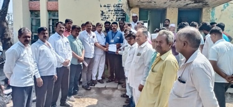 *आज पासून सुरळीत वीज पुरवठा होणार.*  *करकंब राष्ट्रवादी काँग्रेस पार्टीच्या वतीने महावितरणच्या विरोधात केलेल्या आंदोलनाला यश.....!*  *शेतकऱ्यांतून समाधान व्यक्त*