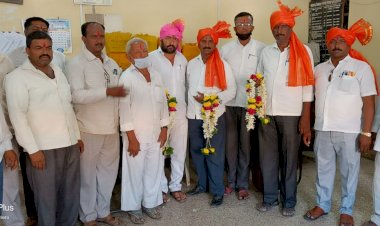  *करकंब येथील श्रीमंत सुधाकरपंत परिचारक विविध कार्यकारी सेवा सोसायटीच्या चेअरमन पदी राजकुमार धायगुडे तर व्हा चेअरमन पदी नामदेव चेडे यांची बिनविरोध निवड....!*