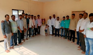 *करकंब येथे महामानव भारतरत्न डॉक्टर बाबासाहेब आंबेडकर यांना विनम्र अभिवादन....!*