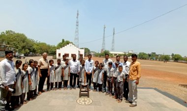 *रामभाऊ जोशी हायस्कूल येथे"शुन्य सावली" दिवसाचे प्रात्यक्षिक सादरीकरण*