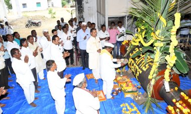 *आवताडे शुगर च्या मिल रोलरचे पुजन*