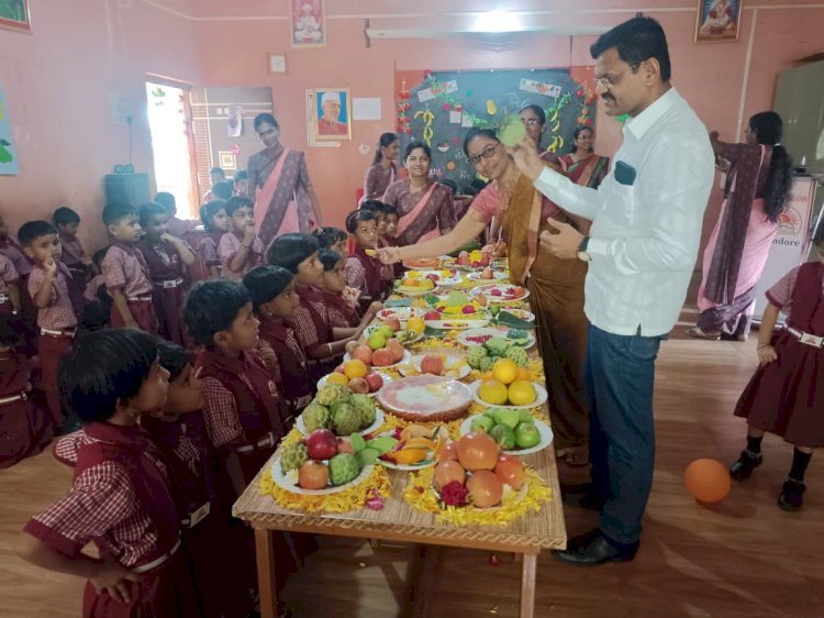 *एस.पी.स्कूलमध्ये फ्रुट डे उत्साहामध्ये संपन्न*