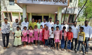 *गटशिक्षणाधिकारी साहेब..‌. कुठे नेऊन ठेवली.... करकंबच्या झेडपी शाळा......!*  *झेडपीच्या शाळा... आणि महारुद्र नाळेंच्या विद्यार्थी व पालकांना झळा.*  *गोलमाल है सब कुछ गोलमाल है...!*