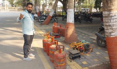 *पंढरीत अवैध घरगुती गॅस वापराबाबत पंढरपूर तहसील कार्यालयाची कारवाई*  *महसूल विभागाकडून याबाबतची कारवाई कायम ठेऊन गल्ली बोळातही तपासणी होण्याची अपेक्षा*