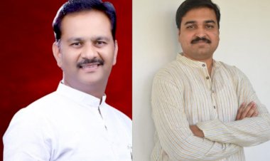 *भावी आमदार ...म्हणून रणजितसिंह शिंदे यांची  सोशल मीडियात फोटो होतायत व्हायरल....!*   *माढा- पंढरपूर विधान सभेसाठी अभिजीत पाटलांची ही  चर्चा...*