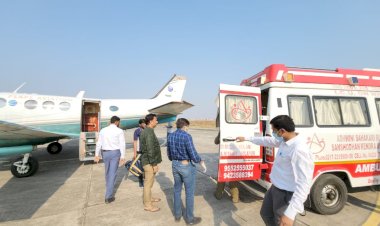 *मित्रासाठी अभिजीत पाटलांची परीकाष्टा*; *आजारी मित्राला सोलापूरातून केले मुंबईला विमान ॲम्बुलन्सने रवाना.*..*