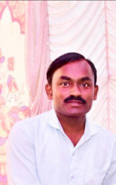 *नोकरीचे आमिष दाखवून सुशिक्षित बेरोजगार तरुणांना   लाखो रुपयांचा गंडा.....!*   *करकंब येथील तोतया विरोधात तुळजापूर पोलीस ठाण्यात गुन्हा दाखल.*