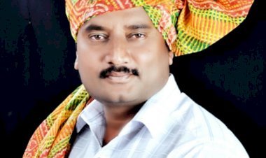 *कोल्ड स्टोरेज फुल्ल..,बेदाण्याचे भाव गडगडले.*   *द्राक्ष उत्पादक हवालदिल,आर्थिक संकटाचे ढग.*  *अन्यथा...रयत क्रांती संघटना कृषी उत्पन्न बाजार समिती समोर तीव्र आंदोलन करणार ....!*