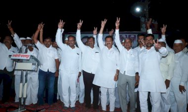 *अभिजीत पाटील यांच्याकडे जाहीर प्रवेशाची मालिका सुरूच*  *पटवर्धन कुरोलीच्या बैठकीत अमरजीत पाटील यांची जोरदार टीका