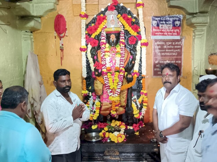 *मोहोळचे माजी आ. रमेश कदम यांचे पंढरपूर भागात स्वागत*  *नारायण चिंचोली येथील सूर्यनारायणाचेही घेतले दर्शन*