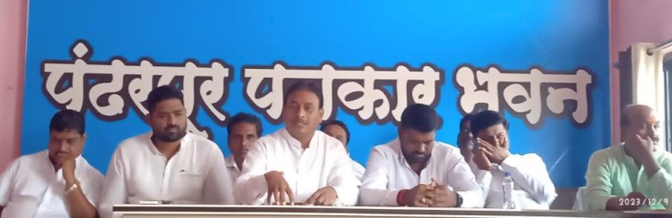 *सुविधाच न देणाऱ्या नगरपालिकेला कर वाढविण्याचा काय अधिकार?*  *मनसे नेते दिलीप धोत्रे यांची पंढरपूरकरांना हाक ..*  *सोमवारी नागरिकांसह नगरपरिषद प्रशासनाला जाब विचारणार*