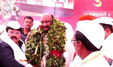 *पैठण मतदार संघातील वारकऱ्यांच्या निवासाचा प्रश्न मिटणार : ना. संदीपान भुमरे*  *पंढरीत संत एकनाथ महाराज भक्त निवासचे भूमिपूजन