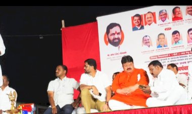 *भूमिपुत्रचे मुद्यावर राजू खरे यांना पंढरपूर तालुक्यातील नेत्याची साथ देण्याची तयारी*  *उद्योजक खरे यांचे हस्ते गोपाळपूर  ग्राम सचिवालय इमारतीचे भूमिपूजन संपन्न*