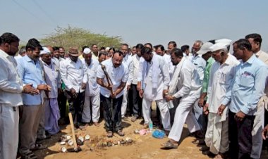 *मतदार संघातील वीज पुरवठा सुरळीत करण्यासाठी अडीचशे कोटीची कामे प्रस्तावित - आ. आवताडे*