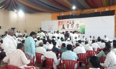 *खा. रणजितसिंह निंबाळकर यांच्यासाठी आमदार शिंदे बंधूंची जोरदार फिल्डिंग !*  *माढा तालुका राष्ट्रवादी काँग्रेसचे बैठकीत मोठ मताधिक्य देण्याचा केला निर्धार*