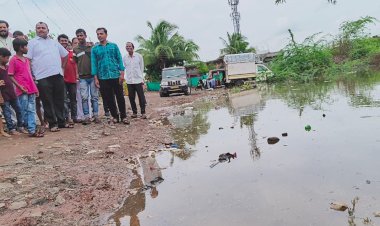 *आता समस्या सोडविण्यासाठी आ. समाधान आवताडे मैदानात*  *पंढरपूर शहरातील अडचणींबाबत नगरपालिकेला दिल्या सूचना*  *कुंभार गल्ली  शिंदे नाईक नगर भागातील गंभीर विषय सोडविण्यासाठी घेतले मनावर*
