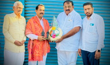 *दिंडोरीचे खा.भास्कर भगरे यांचे पंढरीत स्वागत*  *राष्ट्रवादी काँग्रेस शरद पवार पक्षाचे नेते नागेशदादा फाटे यांच्या हस्ते सत्कार*