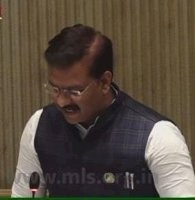 *जातनिहाय जनगणना करून आरक्षणाचा प्रश्न निकाली काढावा*  *माढाचे आ. अभिजित पाटील यांनी मांडले लोकहिताचे अनेक प्रश्न*   *माढा शहराच्या पाणी प्रश्नाला पहिल्याच दिवशी  घातला हात