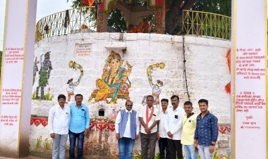 *प्रदेशाध्यक्ष राजा माने यांची मोडनिंबच्या श्री.वेताळसाहेब देवस्थानला भेट*