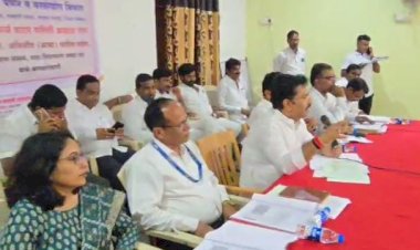 *शेतकरी आणि शिक्षण  कर्जासाठी अडवणूक नकोच: आ.अभिजीत पाटील*.  *पंढरपूर तालुक्यातील नागरिकांच्या अडीअडचणी सोडवण्यासाठी आ.पाटील यांनी बँकांची घेतली आढावा बैठक*   *दत्तक बँकांची अट न घालता शेतकऱ्यांना कर्ज देण्याबाबत केल्या सूचना* 