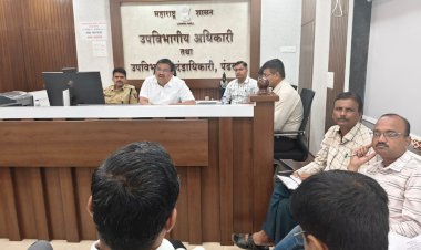 *कार्तिकी यात्रापूर्वी अतिवृष्टीमुळे खराब झालेल्या रस्त्यांची तात्काळ दुरुस्ती करावी*                                                                                              *पंढरपुरचे प्रांताधिकारी सचिन इथापे यांच्या सूचना