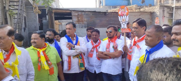 *भाजपचे उमेदवार शामल शिरसट यांची प्रचारात मोठी आघाडी*    *नेत्यांसह मतदारांशीही थेट संवाद हीच आहे पापरकर यांची आहे मोठी जमेची बाजू*