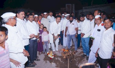 *आ.अभिजीत पाटील यांच्या स्थानिक विकास निधीतून कामाचे भूमिपूजन*  *निवडणुकीत दिलेला शब्द पाळण्यासाठी मी कटीबद्ध आहे* - आ.अभिजीत पाटील*  *जाधववाडी ता.माढा मारुती मंदिराच्या सभामंडप कामाचे भूमिपूजन संपन्न*