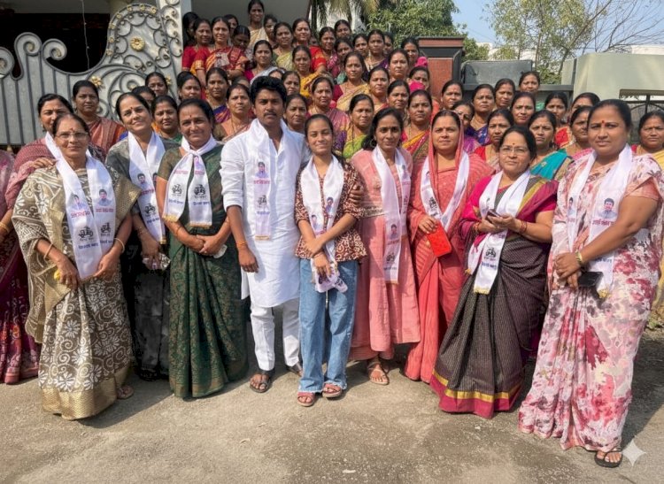 *अपक्ष उमेदवार असतानाही विक्रांत आसबे ठरला लाडका भाऊ* *प्रभाग १२मधून  महिलांकडून "आपला माणूस" म्हणून  मिळत आहे  मोलाची साथ*