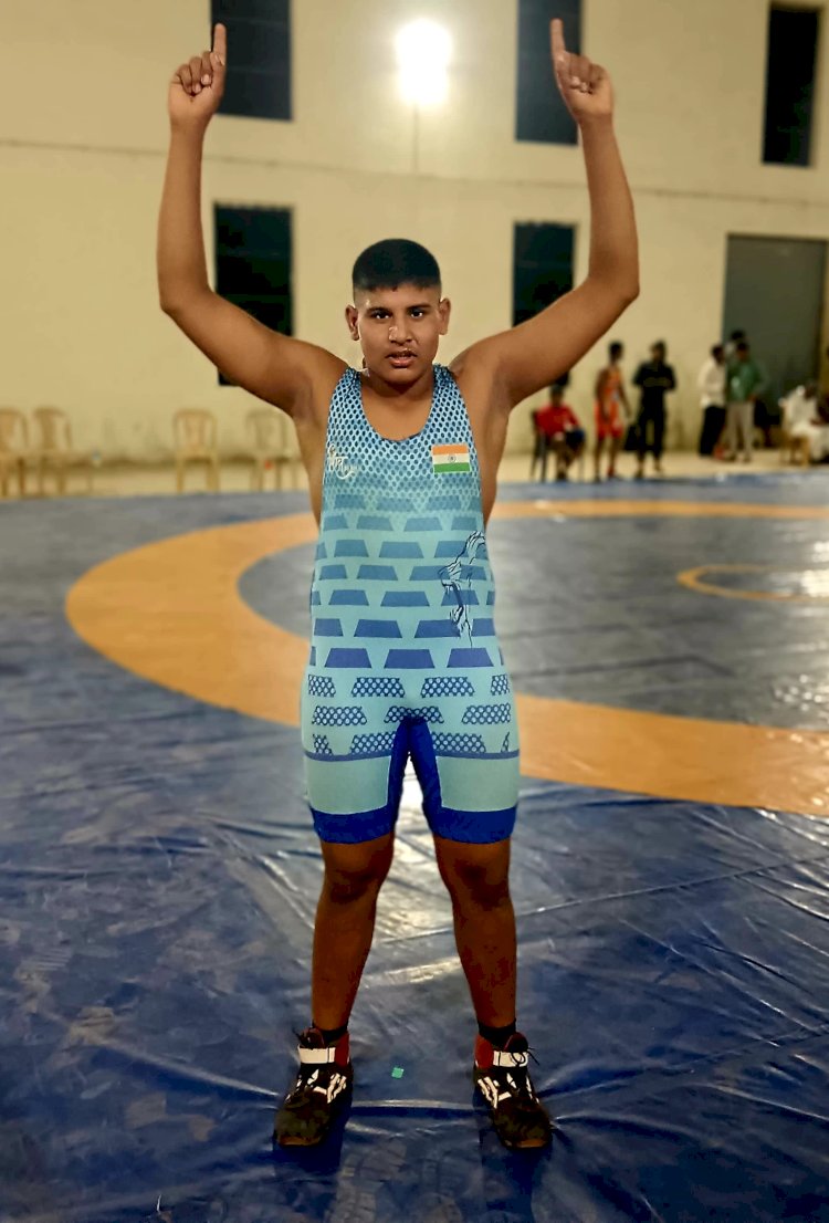 *ओंकार गायकवाड याची राज्यस्तरीय अजिंक्यपद कुस्ती स्पर्धेसाठी निवड*