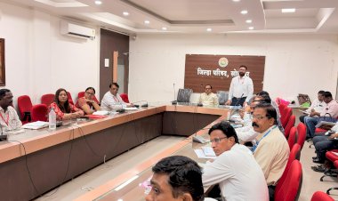 *सोलापूर जिल्ह्यातील आरोग्य सेवा सक्षम करण्यावर भर देणार*  -  *आरोग्य सभापती चेतनसिंह केदार सावंत गर्जना*  *आरोग्य केंद्र व उपकेंद्रांमध्ये विशेष स्वच्छता मोहीम राबवण्याच्या सूचना* 