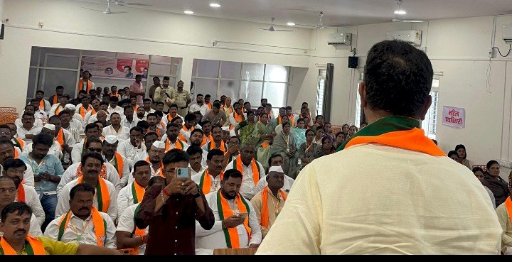 *प्रशिक्षणातून कार्यकर्त्यांना संघटन बळकटीची नवी दिशा*” —: *मा. खा. रणजितसिंह नाईक-निंबाळकर*  *भाजपा सोलापूर ग्रामीणच्या “पंडित दीनदयाळ उपाध्याय प्रशिक्षण अभियान २०२६” ला कार्यकर्त्यांचा उत्स्फूर्त प्रतिसाद*