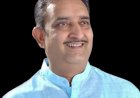 *मुंढेवाडी येथील भीमा नदीवरील मंजूर पुलाचे 'पूल कम बंधाऱ्यात रूपांतर करा; आमदार प्रशांत परिचारकांची मुख्यमंत्र्यांकडे आग्रही मागणी*  *मुख्यमंत्र्यांची सकारात्मक भूमिका; तातडीने कार्यवाही करण्याचे संबंधित विभागांना आदेश, प्रश्न लवकरात लवकर मार्गी लावण्याचे दिले आश्वासन*