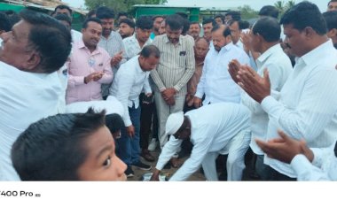 *खिलारवाडी-हलदहिवडी 4.5 किमी सिमेंट रस्त्याचे भूमिपूजन संपन्न*    *सात कोटींच्या निधीतून सहा गावांना होणार मोठा लाभ