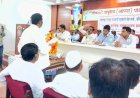 *ओंकार ग्रुपला दिलेल्या कर्जा संबंधातील तपशीलवार माहिती द्या*  *सहकार शिरोमणी चे माजी संचालक अँड. दीपक पवार यांची डीसीसी बँकेच्या प्रशासकाकडे लेखी निवेदनाद्वारे मागणी*