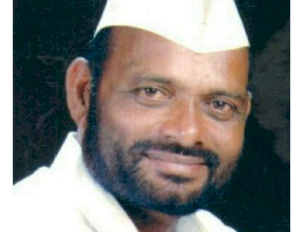 विठ्ठल कारखाण्याची उसबिले त्वरित द्या! -शेखरभाऊ भोसले